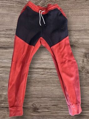 Nike Mens' Two-Tone Red and navy blue Jogger Pants